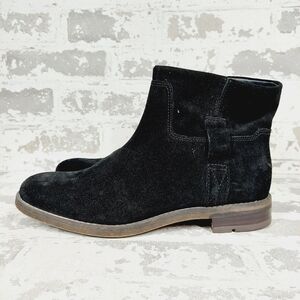 New Franco Sarto Malina Black Suede Booties  A423